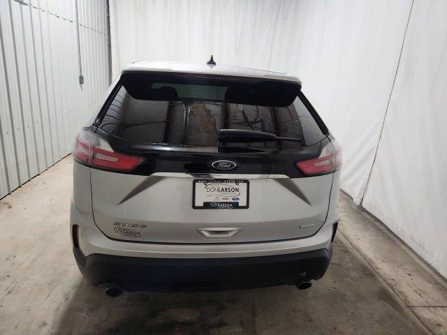 2019 ford edge se