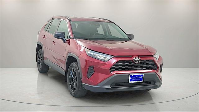 2021 toyota rav4 le