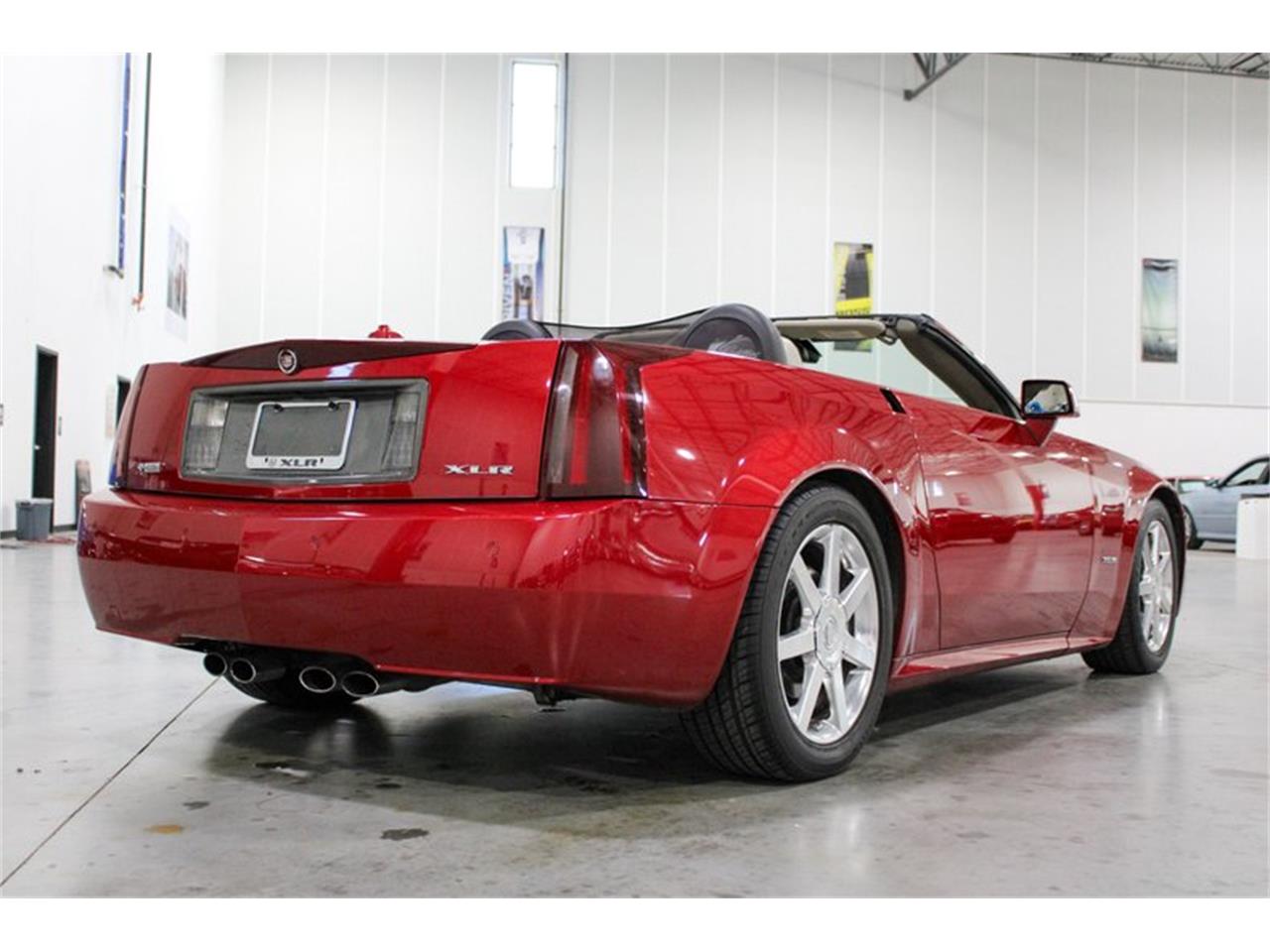 2004 cadillac xlr