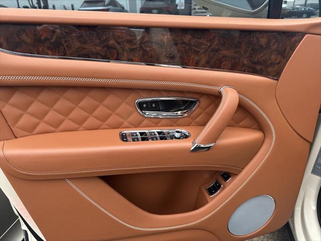2020 bentley bentayga v8