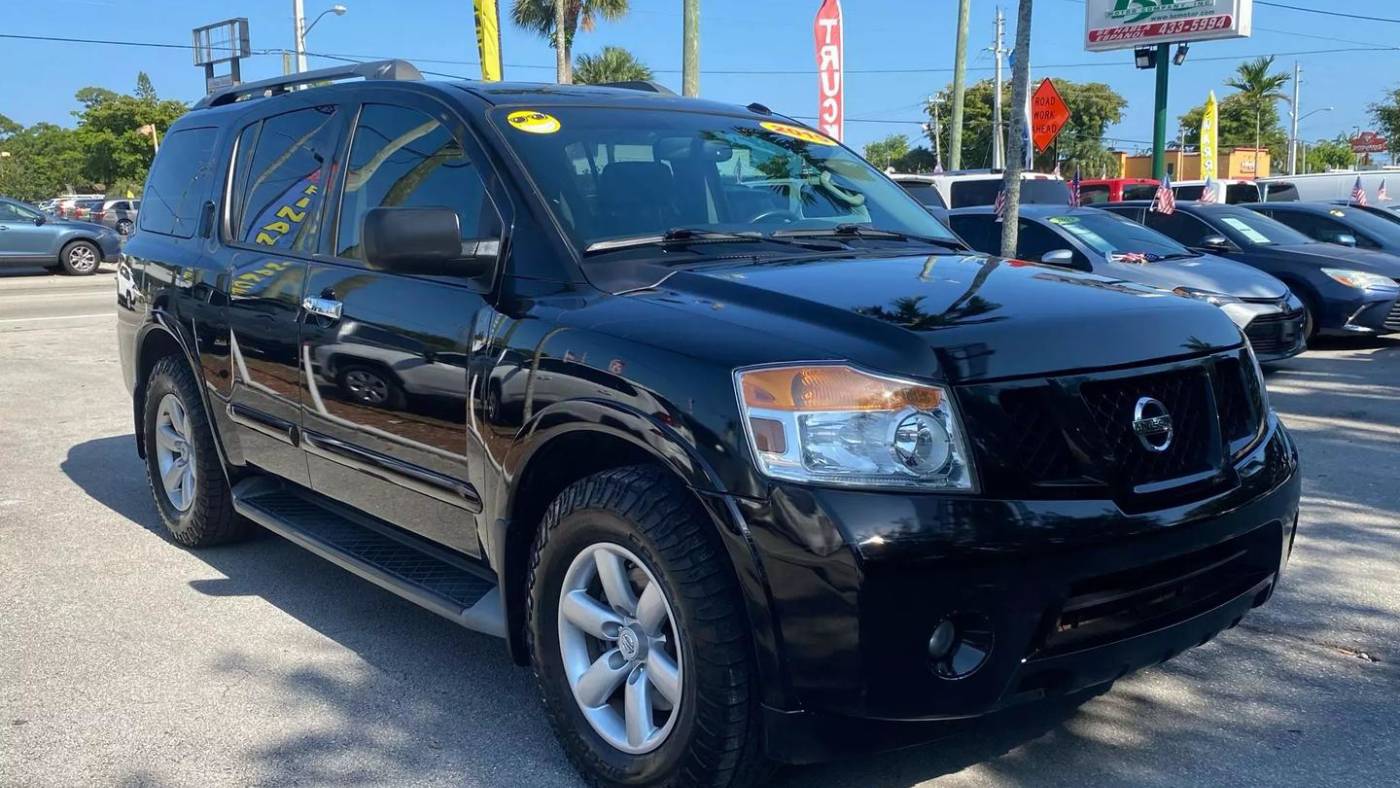 2015 nissan armada sv