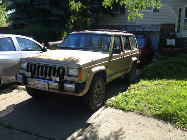 1986 jeep cherokee laredo sport utility 4-door 2.8l