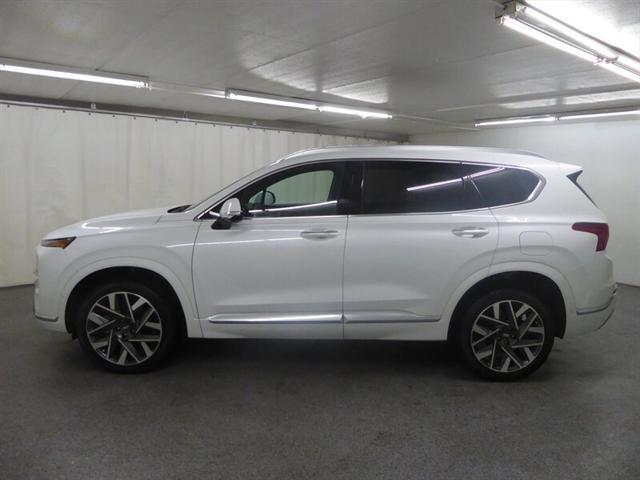 2022 hyundai santa fe calligraphy