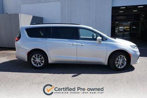 2022 chrysler pacifica touring-l in saint paul, minnesota