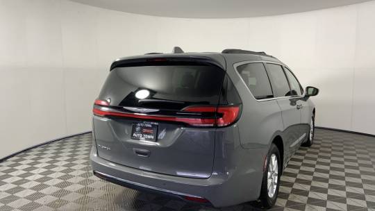 2022 Chrysler Pacifica