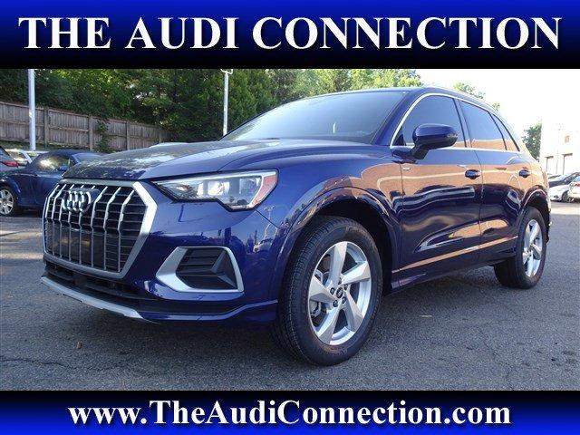 2022 audi q3 premium