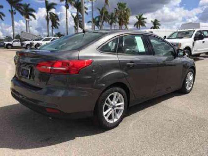 2017 ford focus se in estero, fl