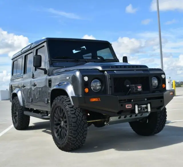 land rover defender 110 ls3 430 hp