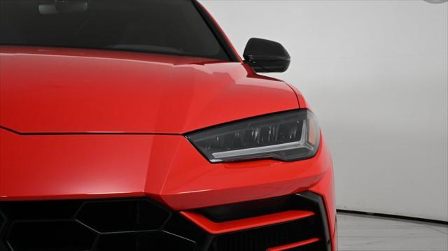 2020 lamborghini urus base