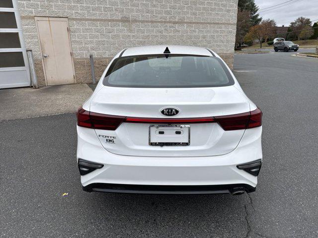 2021 kia forte lxs