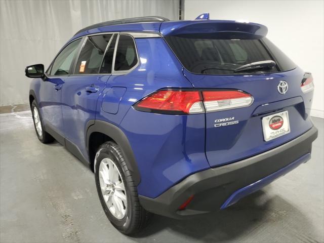 2022 toyota corolla cross le