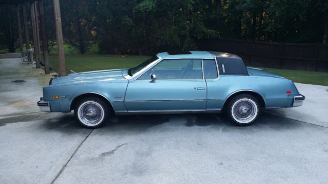 1985 oldsmobile toronado brougham w/ ac