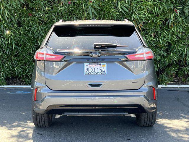 2022 ford edge se
