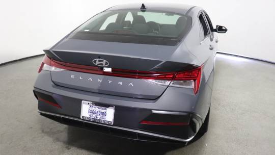 2025 Hyundai Elantra