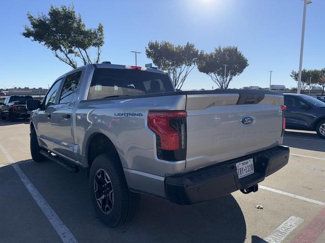 2023 ford f-150 lightning pro