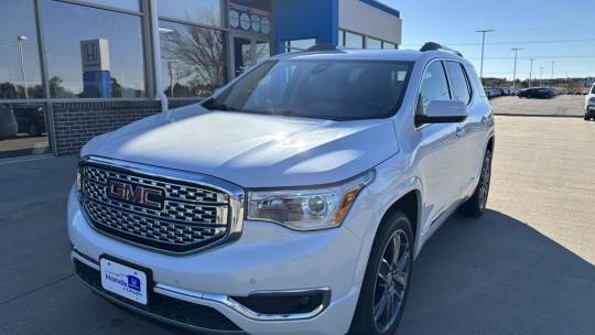 2017 GMC Acadia