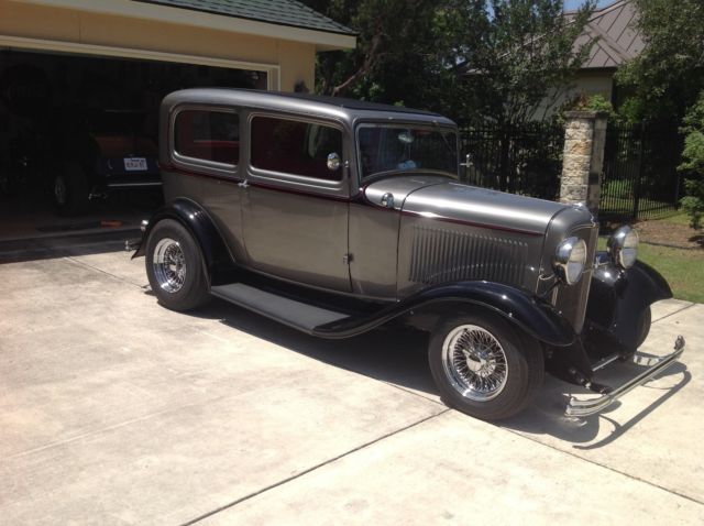 1932 ford 2 door sedan henry ford steel