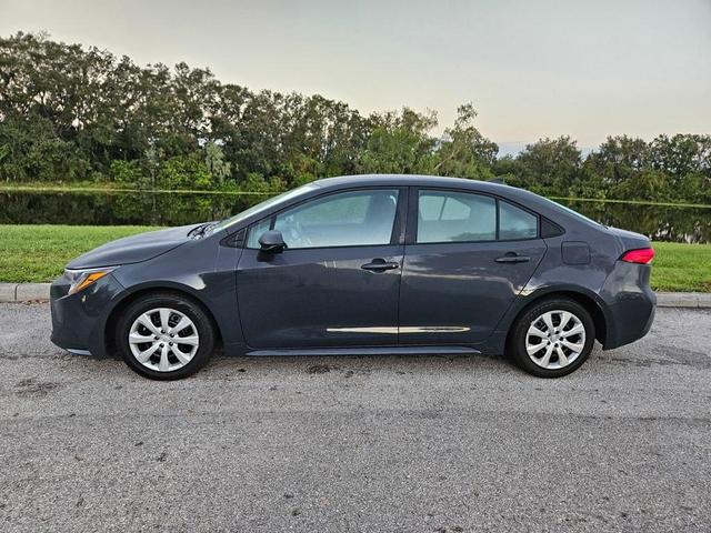 2023 toyota corolla le