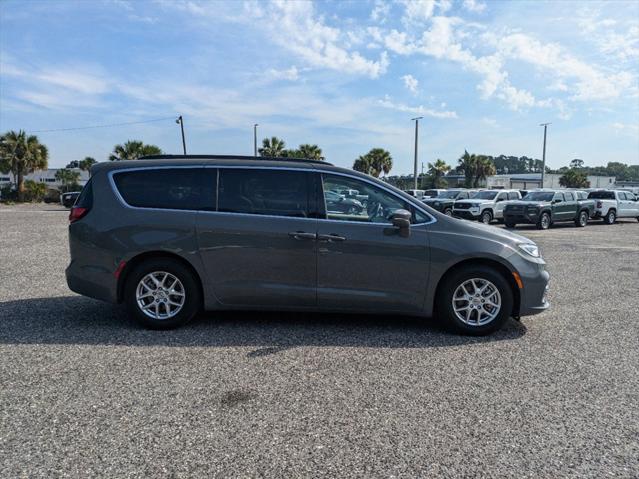2022 chrysler pacifica touring l