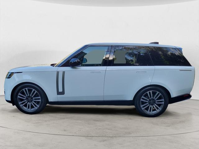 2023 land rover range rover p530 se