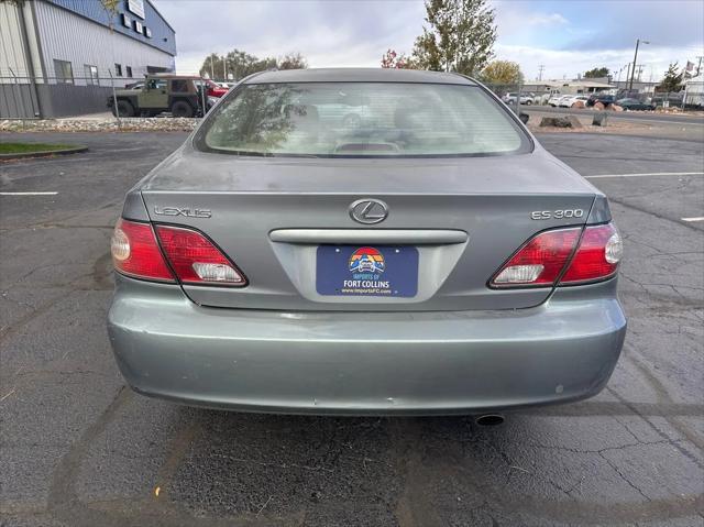 2002 lexus es 300 base