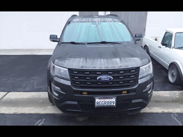 2017 ford explorer sport