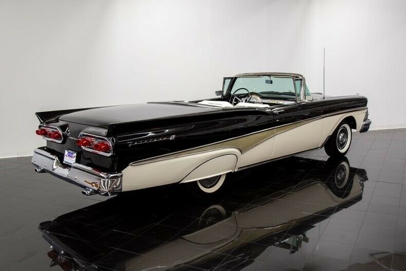 1958 ford fairlane 500 skyliner retractable automatic 322ci v8