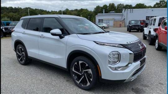 2024 Mitsubishi Outlander