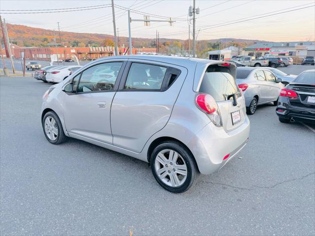 2015 chevrolet spark 1lt