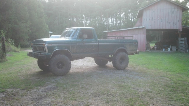 1976 ford 4x4 f150, great hunting truck, really a nice ride