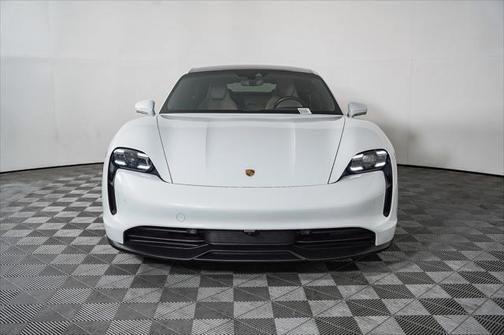 2021 porsche taycan
