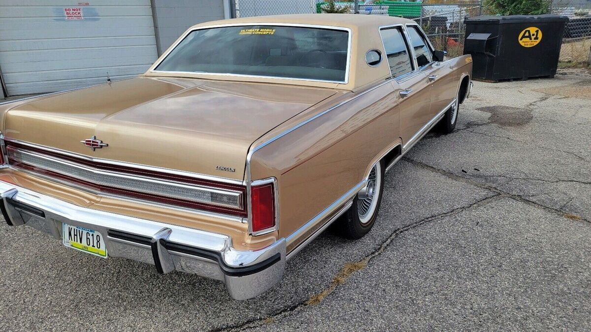 1978 lincoln town car sedan brown rwd automatic