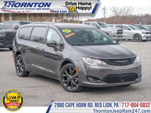 2020 chrysler pacifica touring