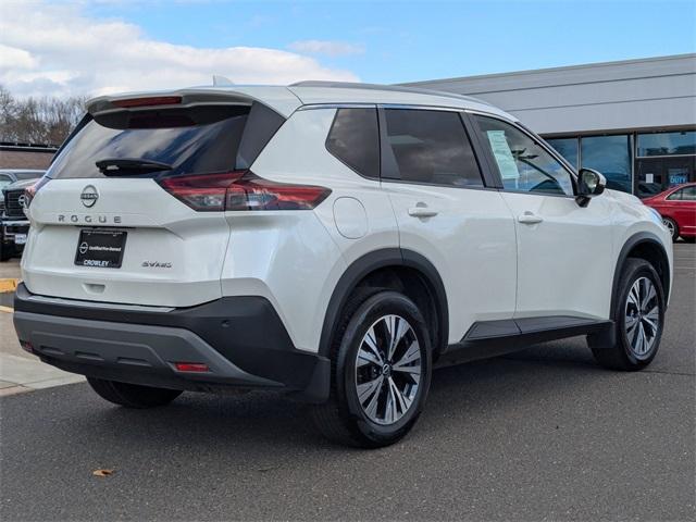 2022 nissan rogue sv