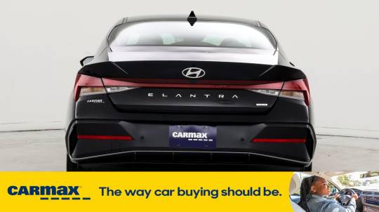 2024 Hyundai Elantra