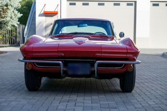 1965 chevrolet corvette coupe
