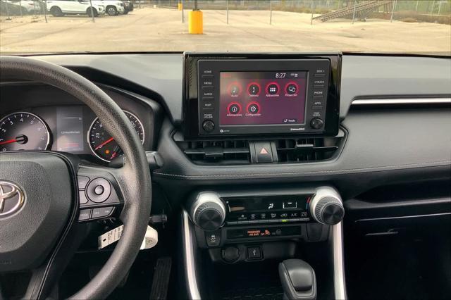 2022 toyota rav4 le