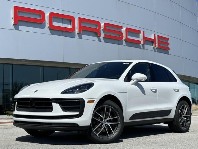 2024 porsche macan base