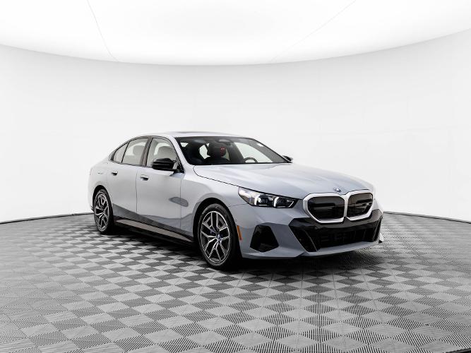 new 2024 bmw i5 m60