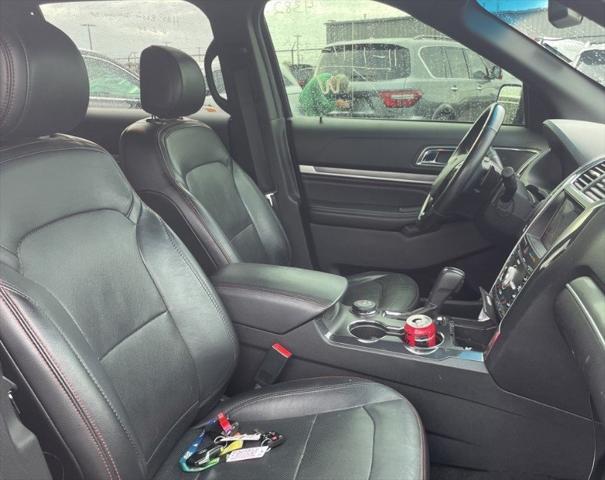 2017 ford explorer sport