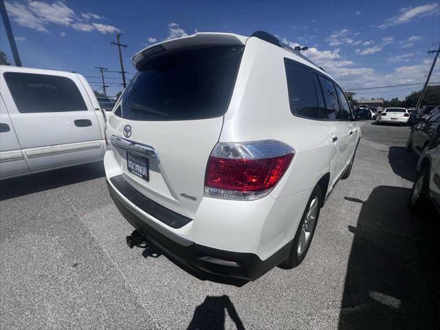 2011 toyota highlander limited