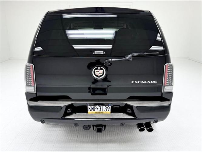 2005 cadillac escalade in morgantown, pennsylvania