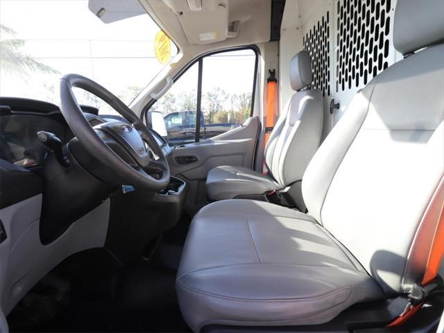 2019 ford transit-150 base