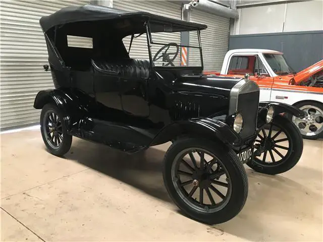 1925 ford model t touring, mint condition, extensive documentations since new