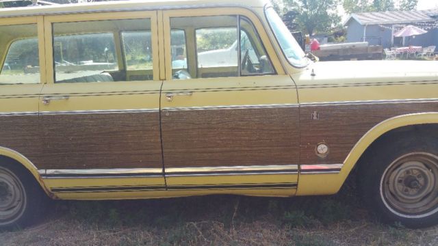 1974 international travelall wagon