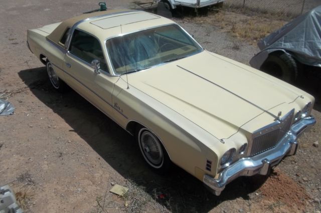 1977 chryler cordoba rare and clean 360 4bbl, stock condition, rust free