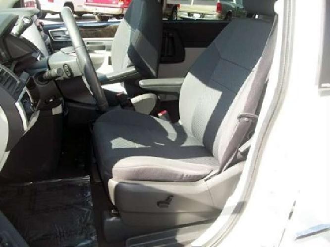 2010 dodge grand caravan sxt in davis, ca