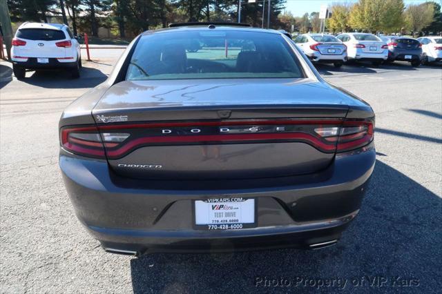 2021 dodge charger sxt