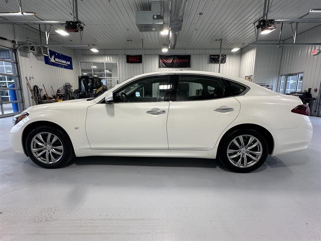 2019 infiniti q70 3.7x luxe
