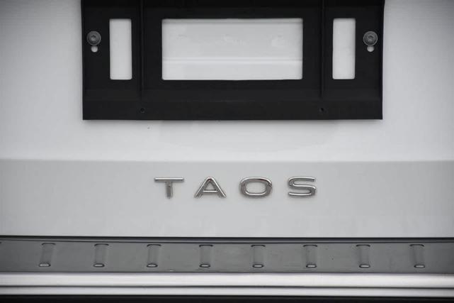 2022 volkswagen taos 1.5t se
